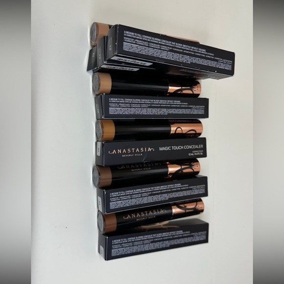 Anastasia Beverly Hills concealers 7 bundle! Price for all - Picture 2 of 5